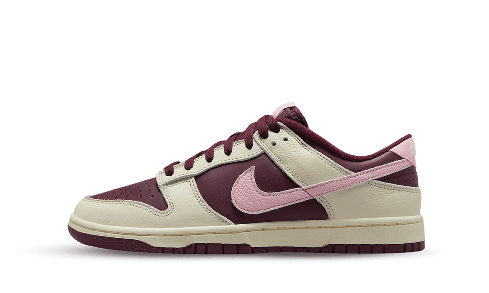 NIKE DUNK LOW RETRO PRM VALENTINE'S DAY (2023)